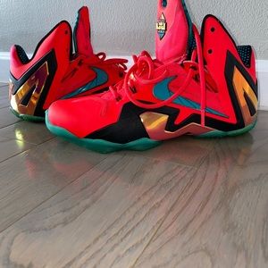 Nike Lebron XI ELEITE Collection